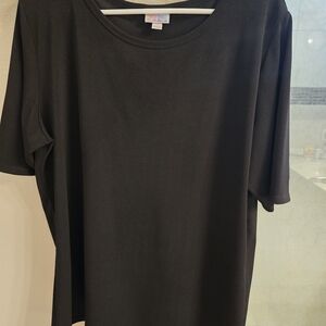 LuLaRoe Black Gigi Top